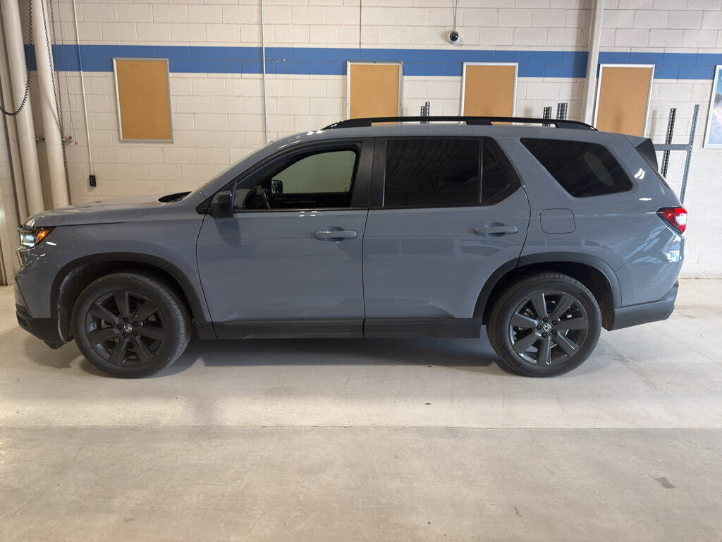2025 HONDA Pilot