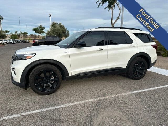 2024 FORD Explorer