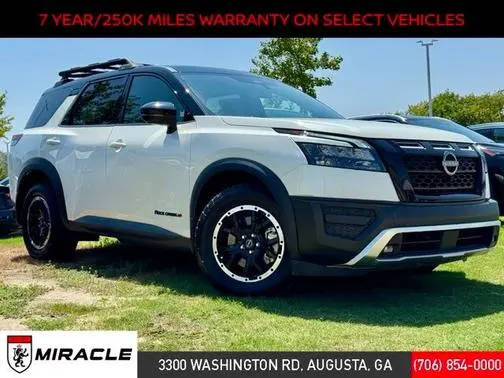 2024 NISSAN Pathfinder