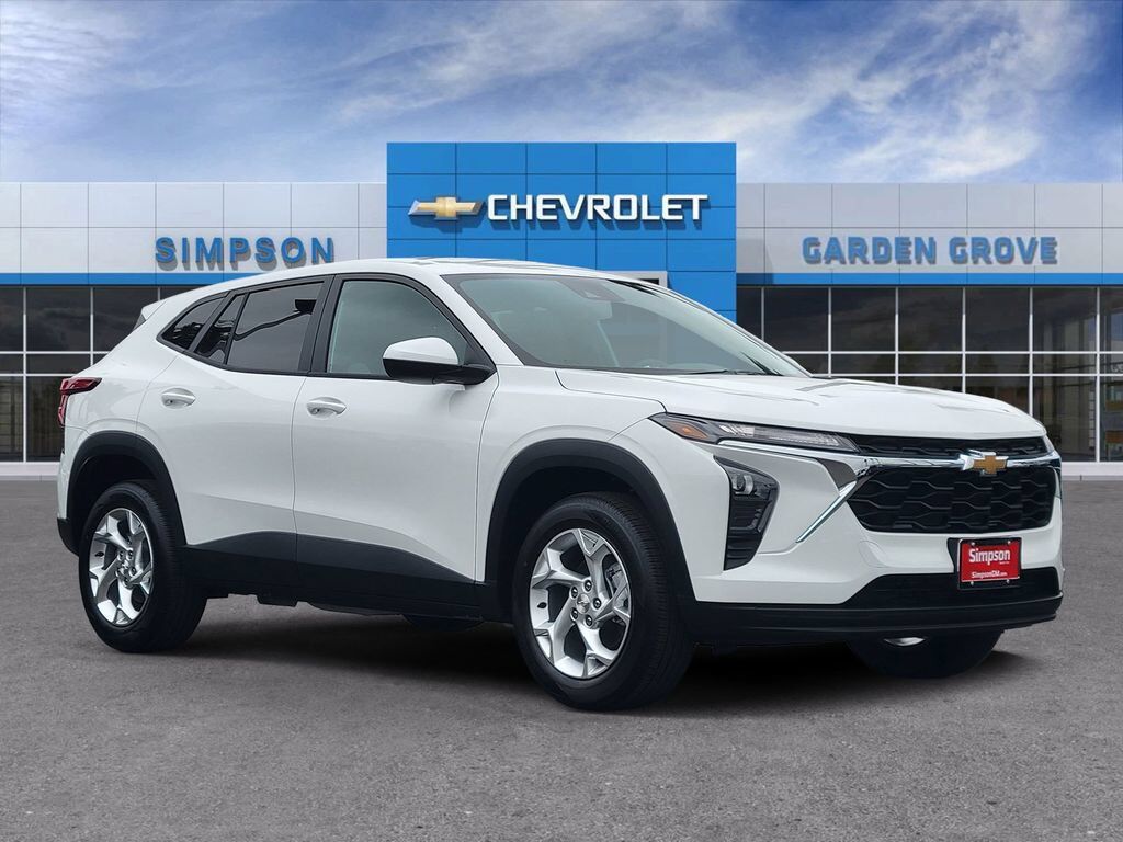 2026 CHEVROLET Trax