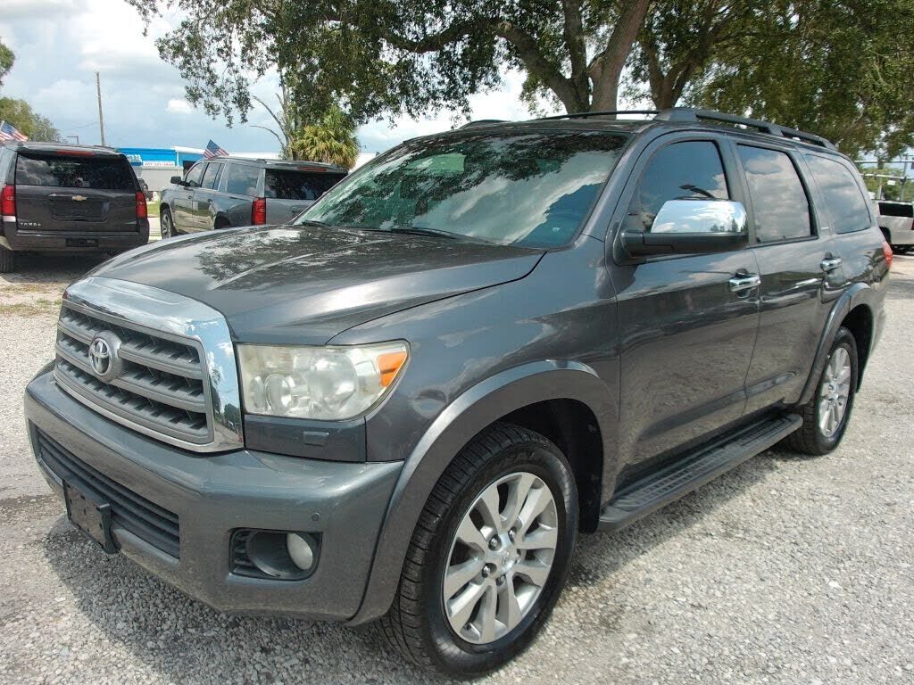 2014 TOYOTA Sequoia
