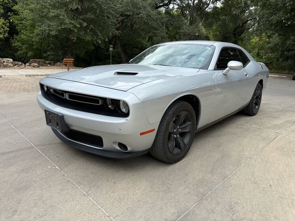 2019 DODGE Challenger