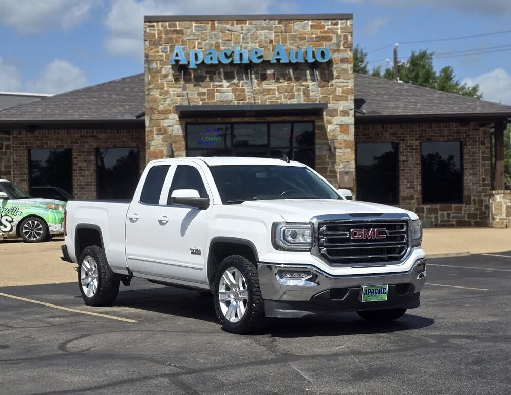 2016 GMC Sierra