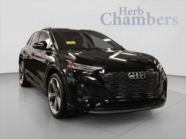 2024 AUDI Q4