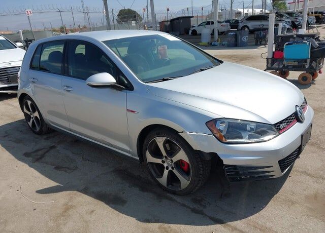 2017 VOLKSWAGEN Golf GTI