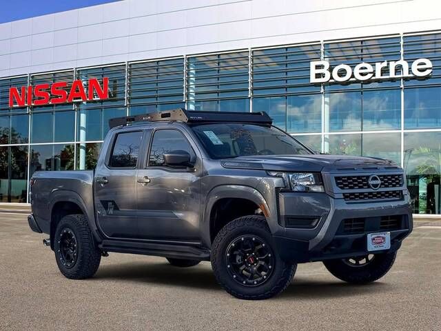 2025 NISSAN Frontier