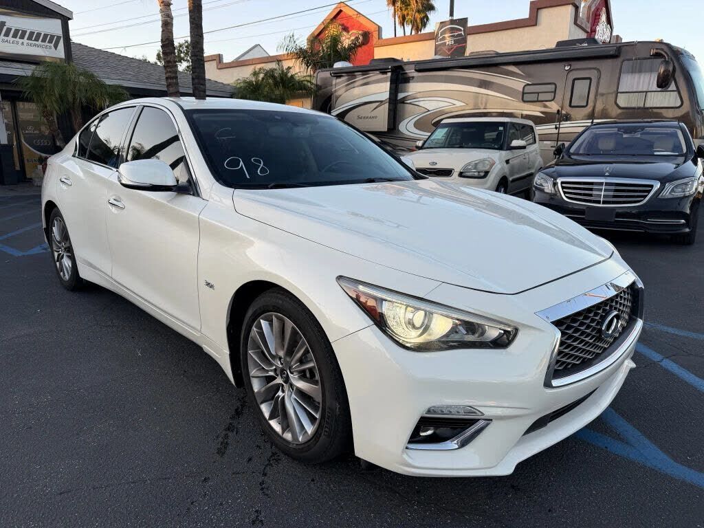 2019 INFINITI Q50