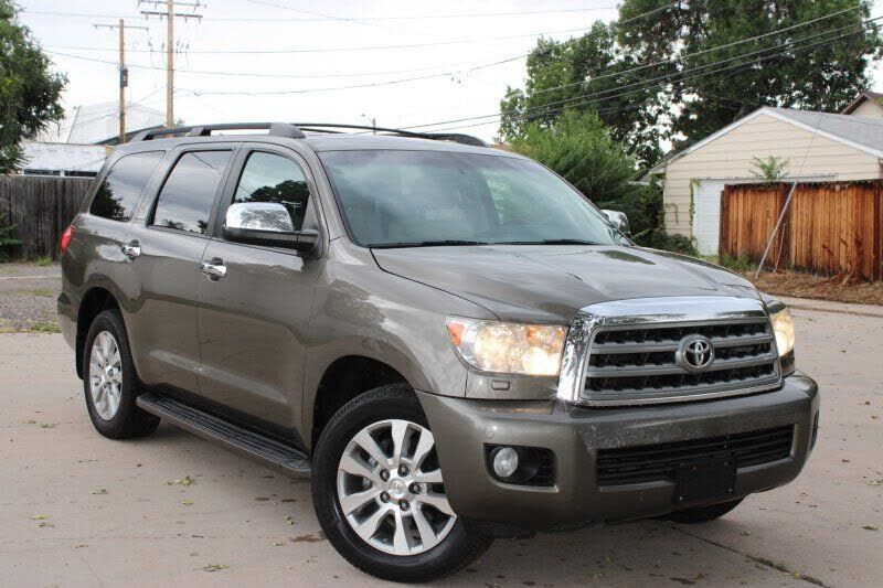 2012 TOYOTA Sequoia