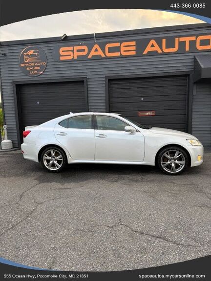 2009 LEXUS IS