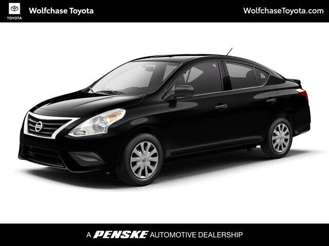 2016 NISSAN Versa