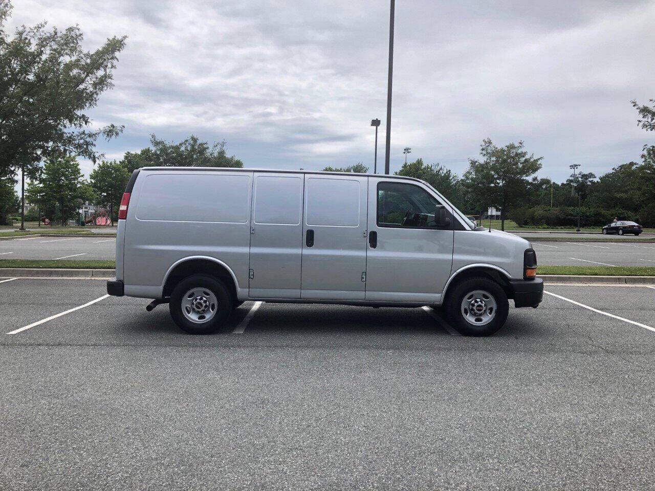 2012 GMC Savana