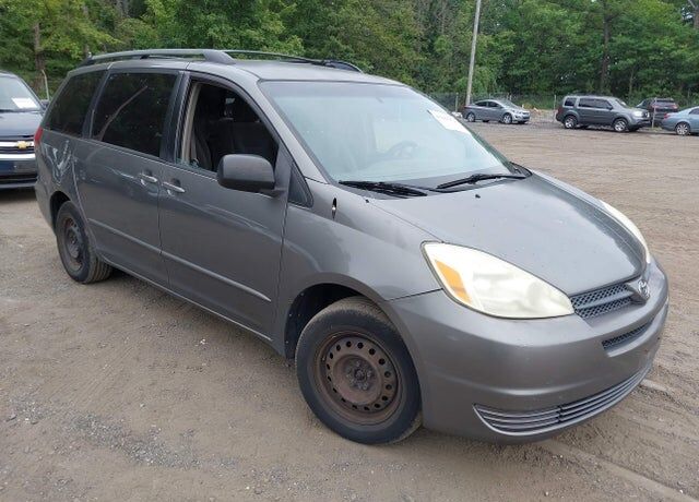 2005 TOYOTA Sienna