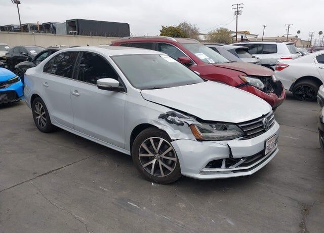 2017 VOLKSWAGEN Jetta