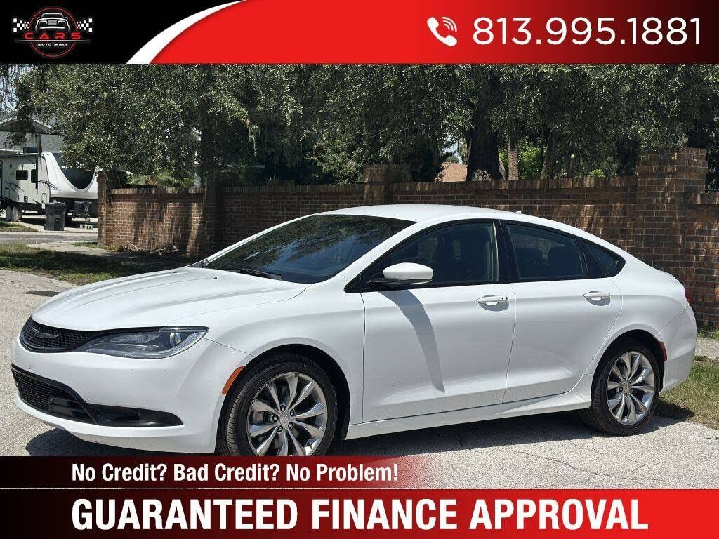 2016 CHRYSLER 200