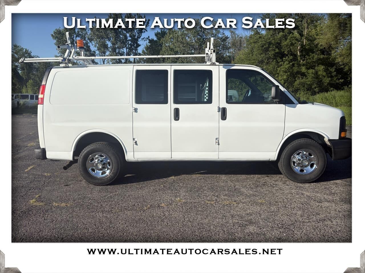 2011 CHEVROLET Express