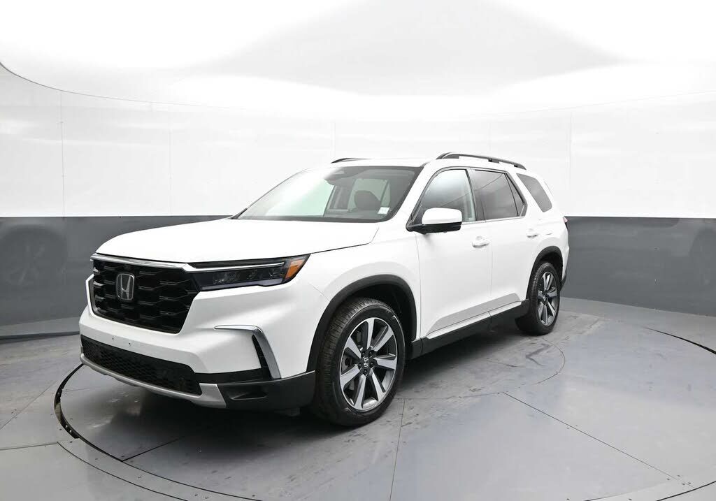 2023 HONDA Pilot