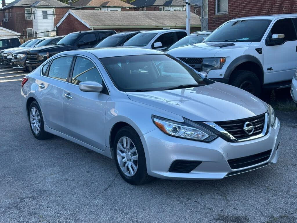 2016 NISSAN Altima