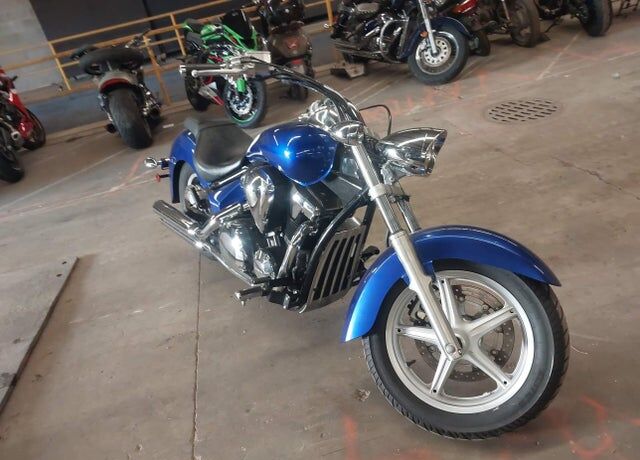 2015 HONDA VT1300