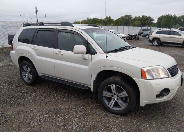 2010 MITSUBISHI Endeavor