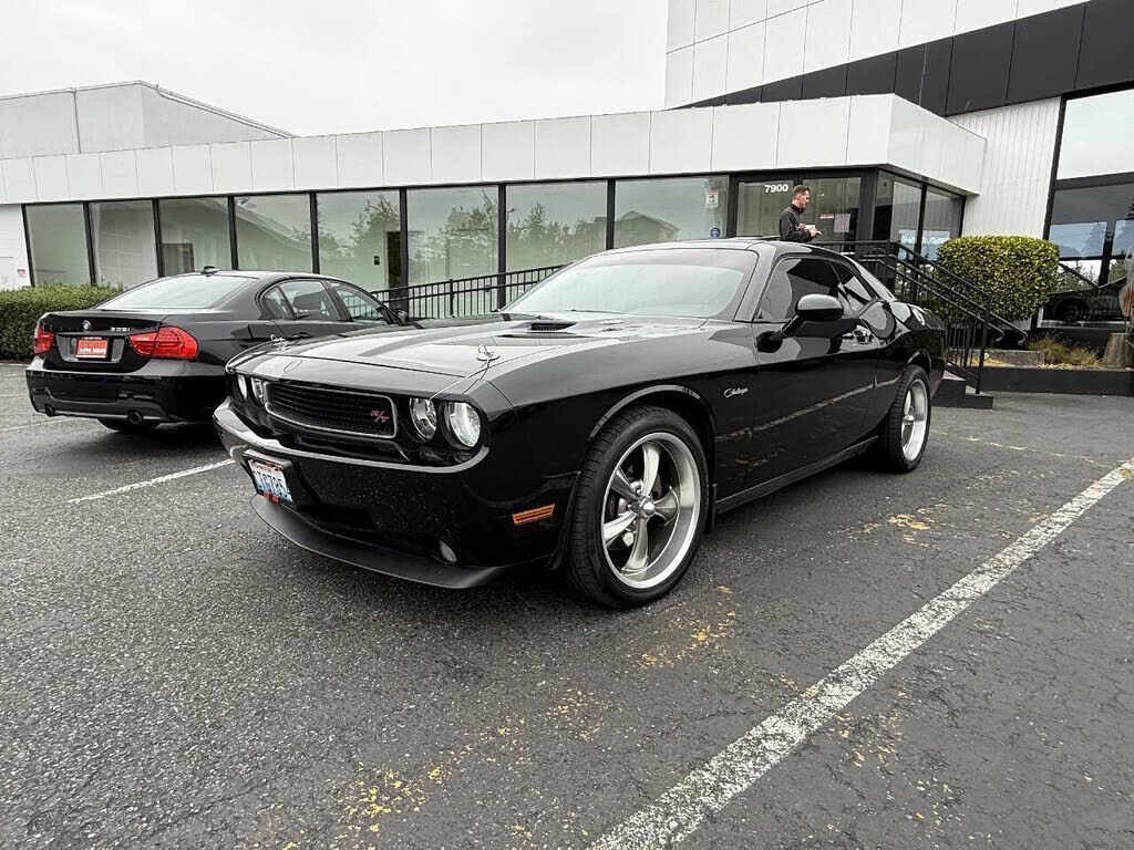 2009 DODGE Challenger