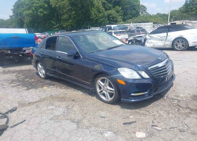 2013 MERCEDES-BENZ E-Class
