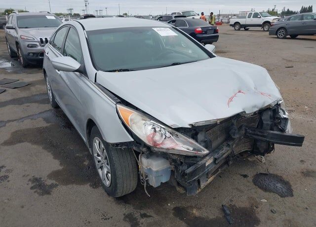 2012 HYUNDAI Sonata