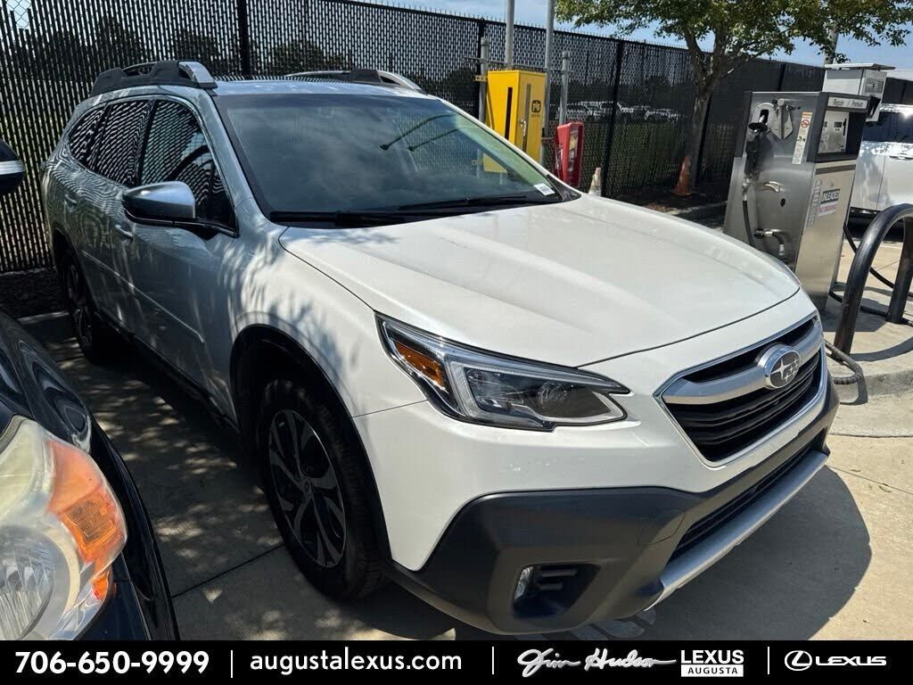 2020 SUBARU Outback