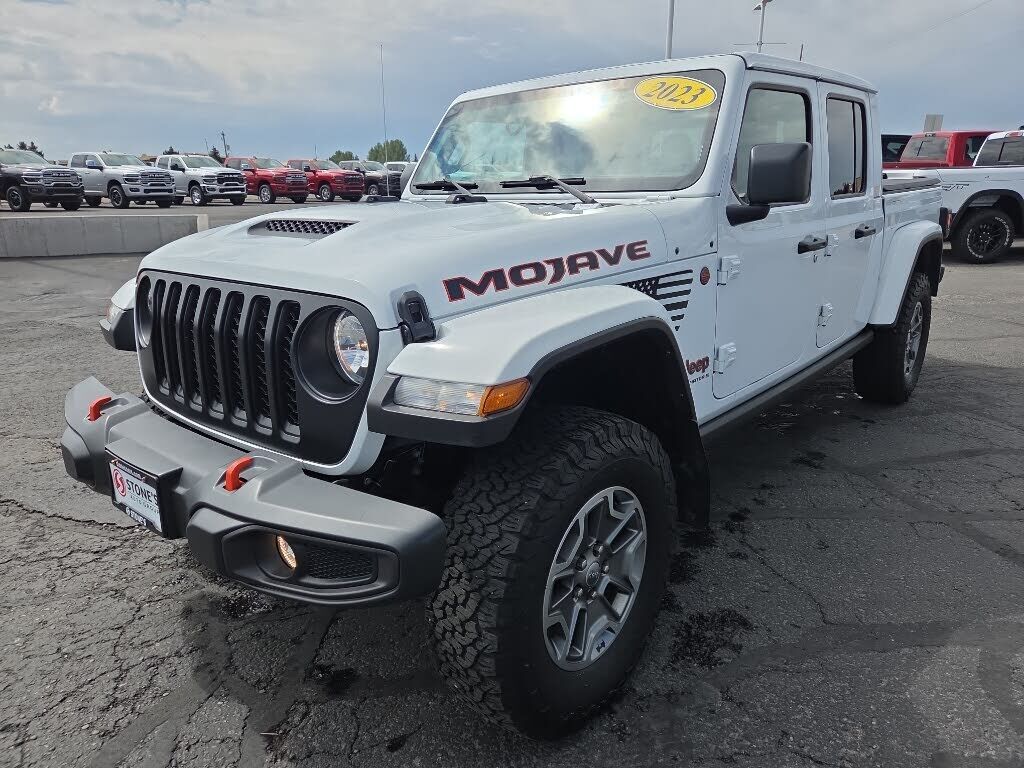 2023 JEEP Gladiator