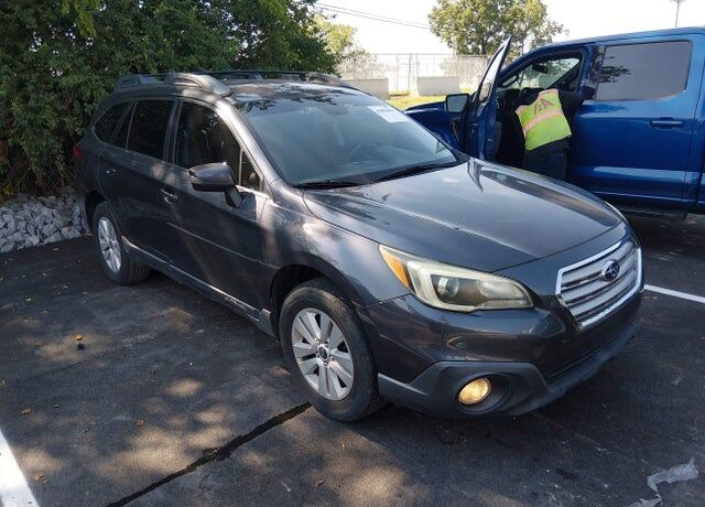 2015 SUBARU Outback