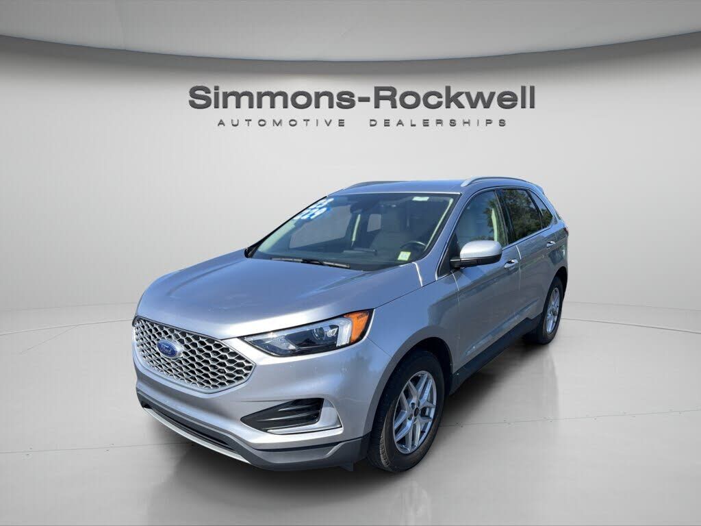 2023 FORD Edge