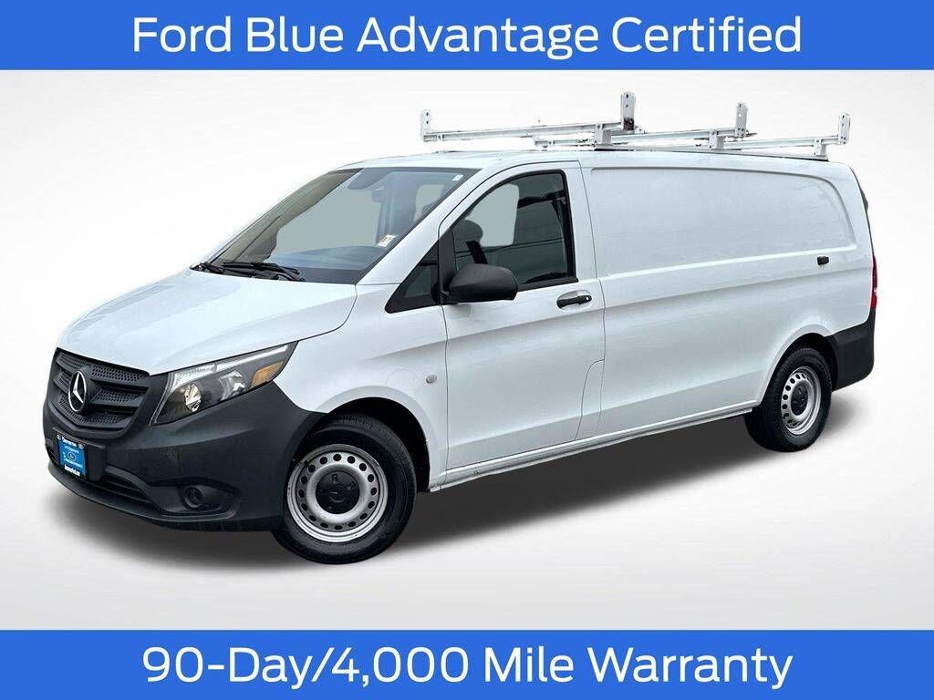 2022 MERCEDES-BENZ METRIS