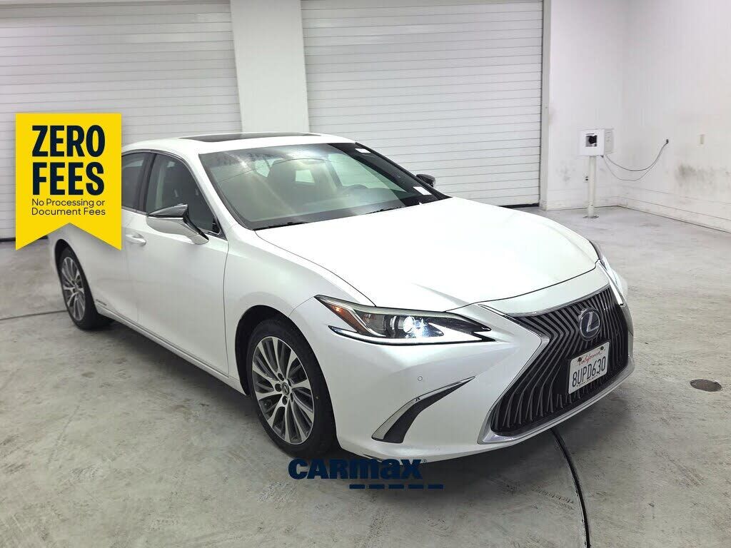 2021 LEXUS ES