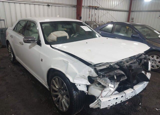 2013 CHRYSLER 300