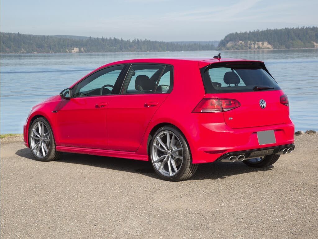 2017 VOLKSWAGEN Golf R