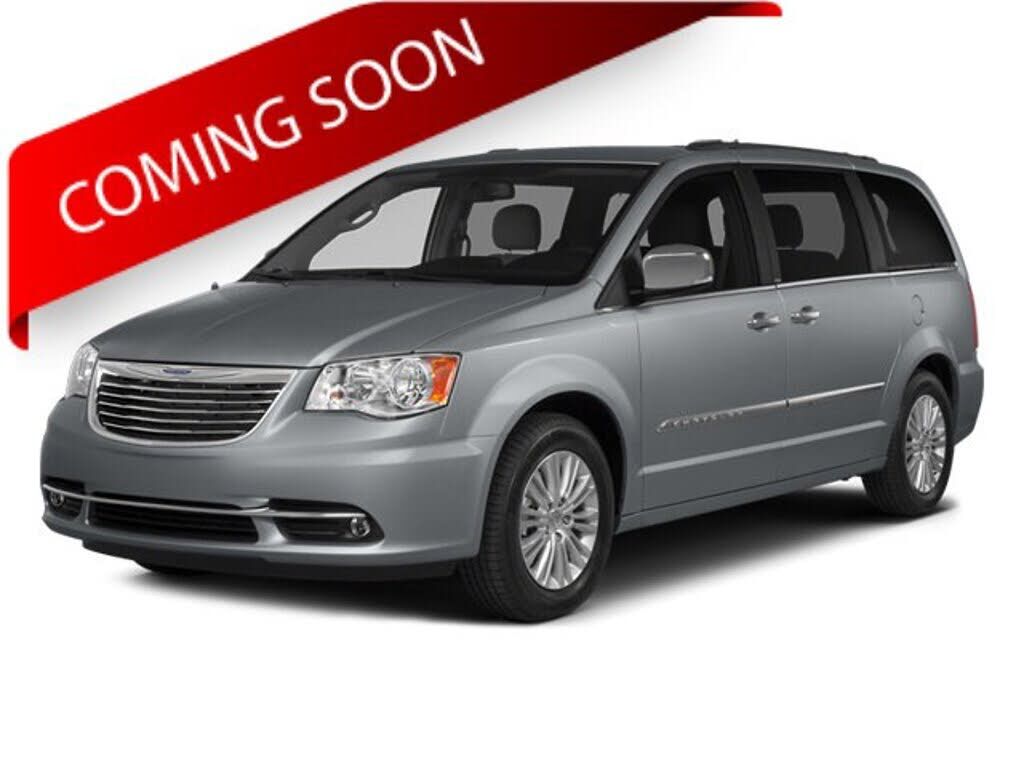 2014 CHRYSLER Town and Country