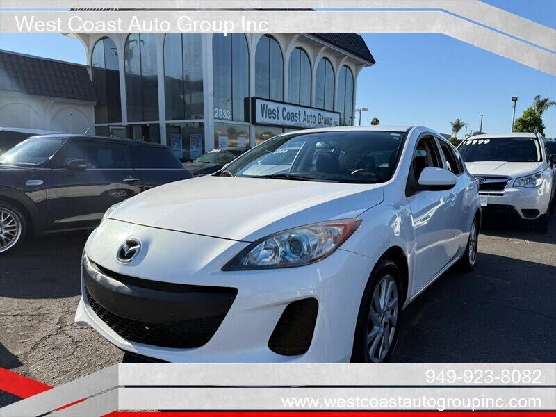 2012 MAZDA Mazda3