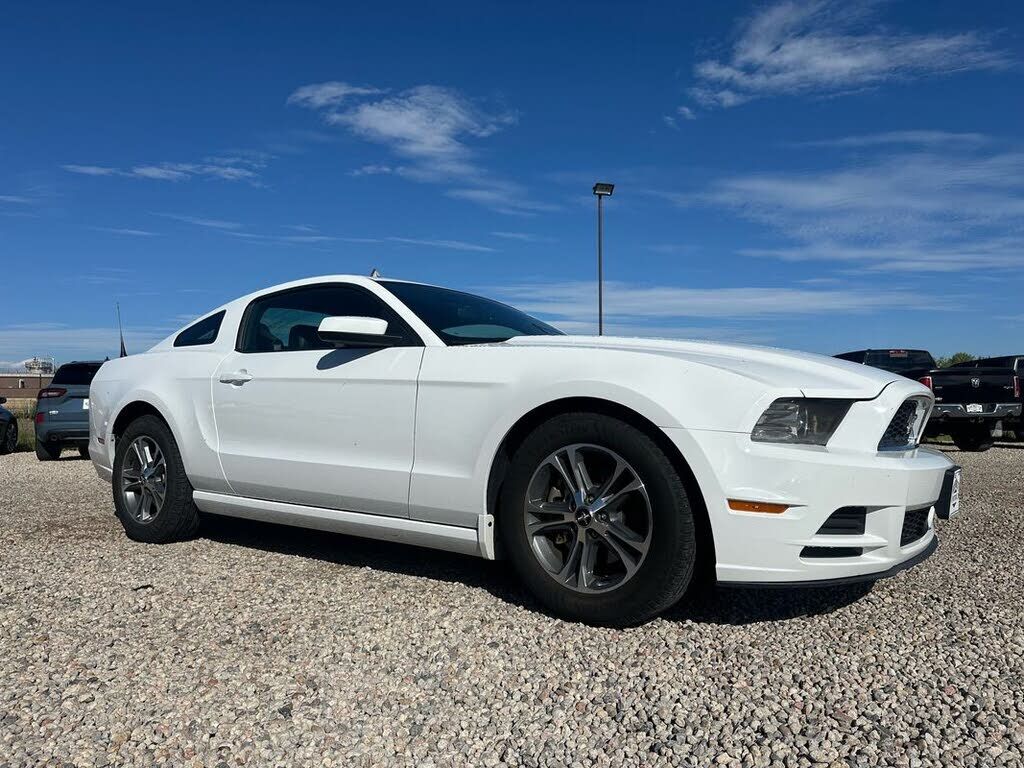 2014 FORD Mustang