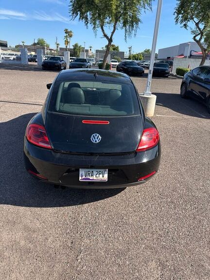 2015 VOLKSWAGEN Beetle