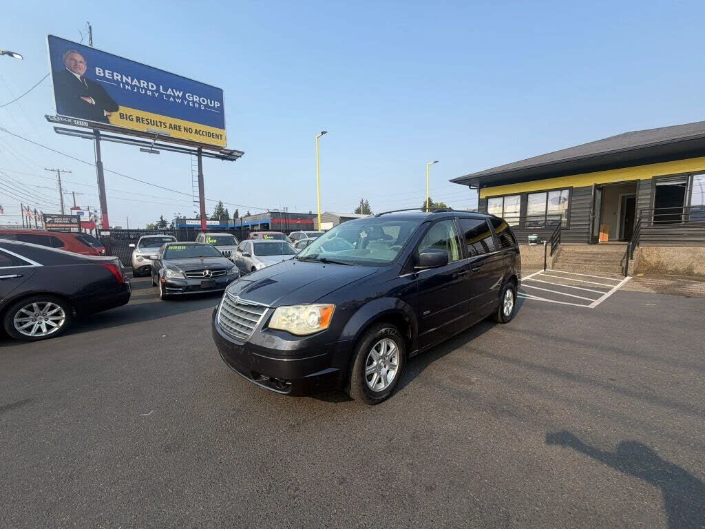 2008 CHRYSLER Town and Country