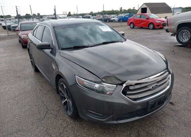 2015 FORD Taurus