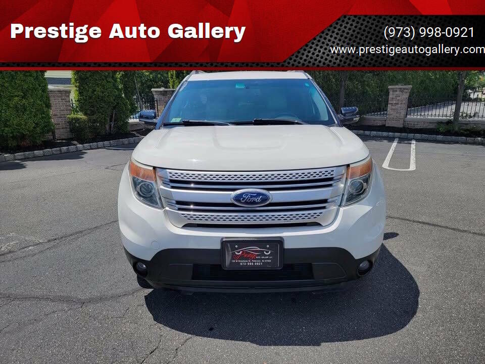 2011 FORD Explorer