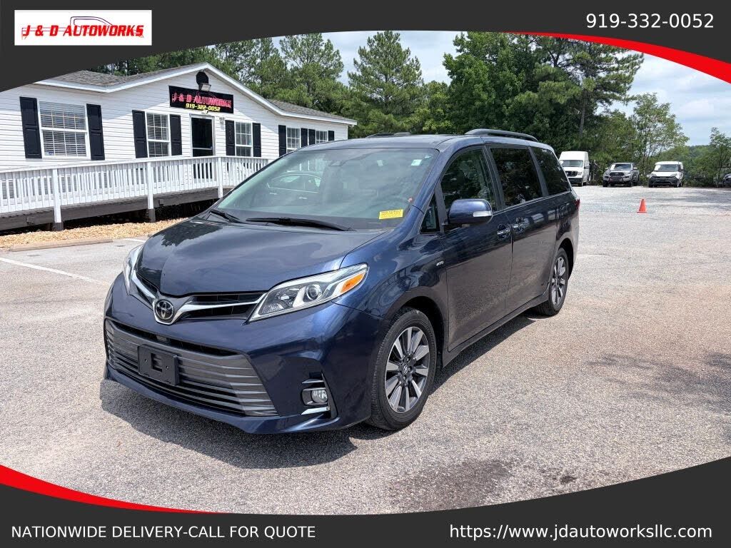 2018 TOYOTA Sienna