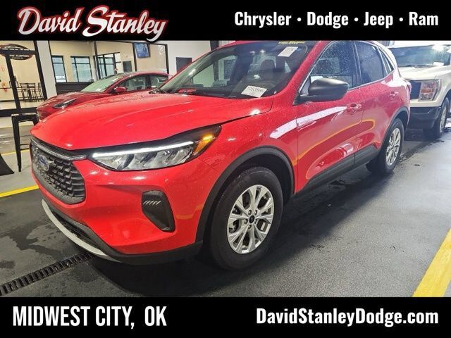 2024 FORD Escape