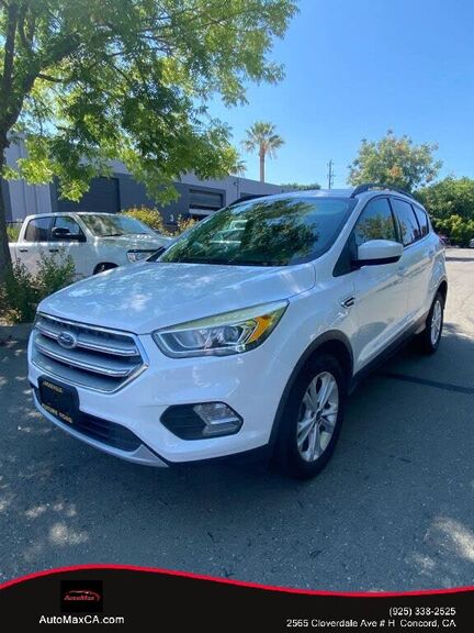 2017 FORD Escape