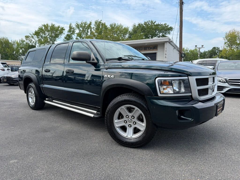 2011 DODGE Dakota