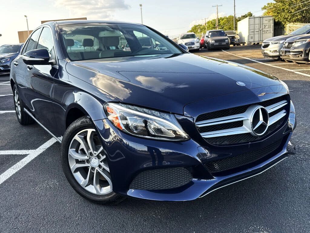 2015 MERCEDES-BENZ C-Class