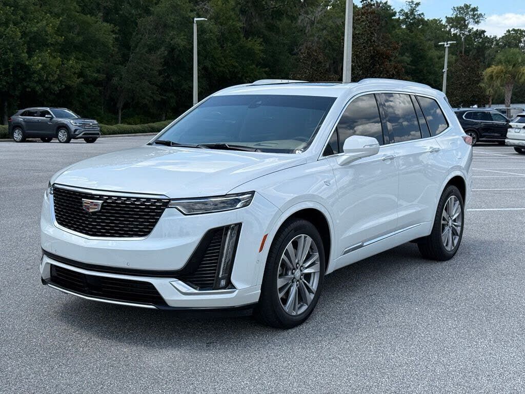 2023 CADILLAC XT6