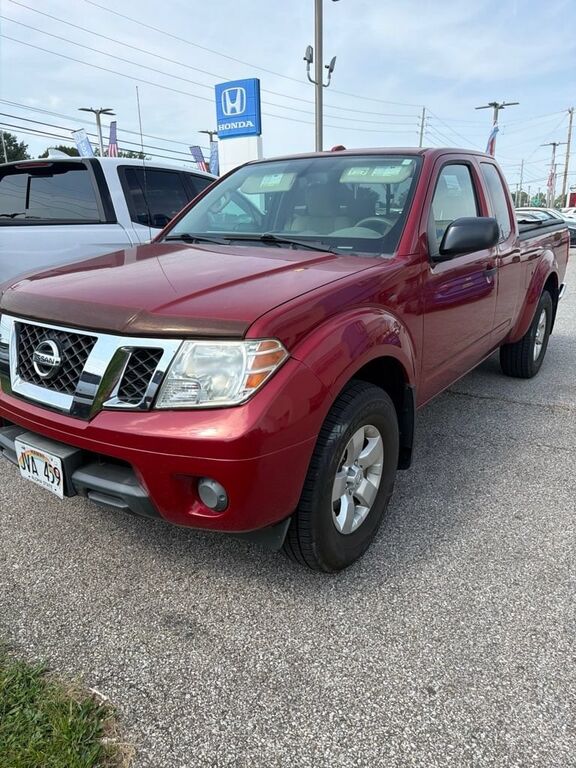 2012 NISSAN Frontier