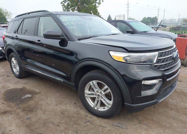 2021 FORD Explorer