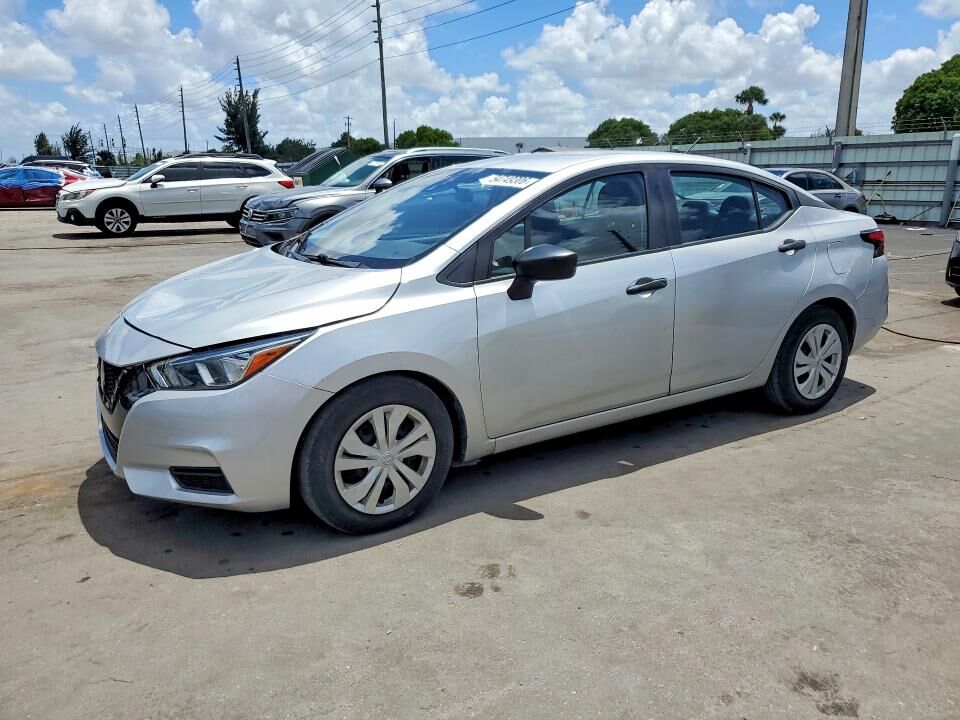 2020 NISSAN Versa
